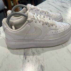 Women’s Nike Platform Air Force Size 8